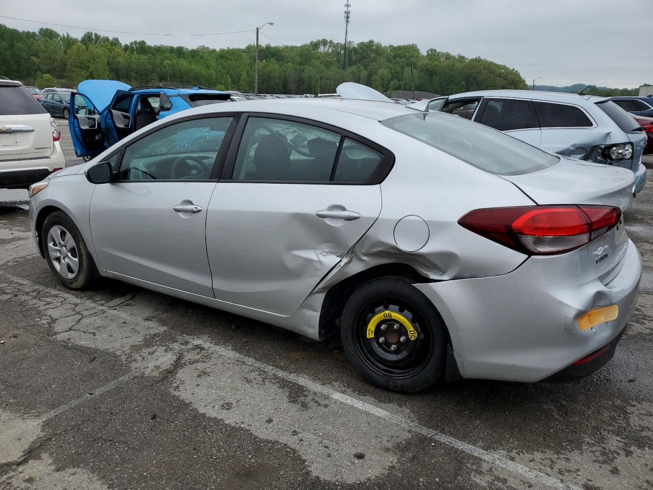 3KPFK4A76HE133260 2017 Kia Forte Lx