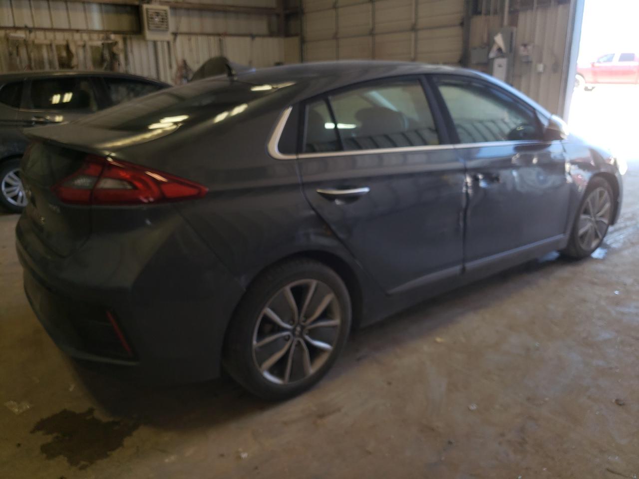 KMHC85LC6JU071444 2018 Hyundai Ioniq Limited