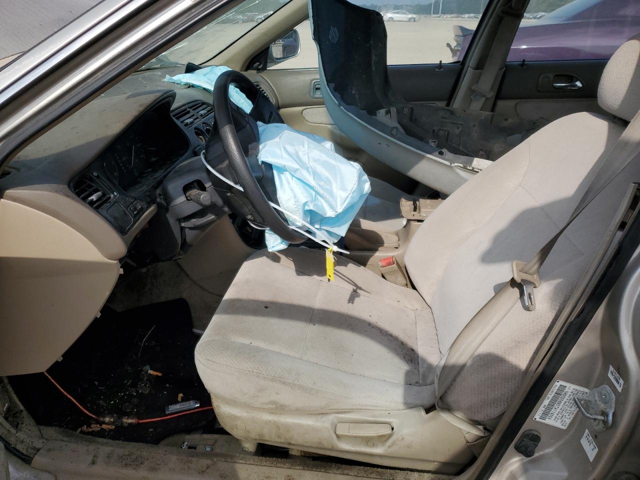 1HGCD5685TA114054 1996 Honda Accord Dx 25Th Anniversary