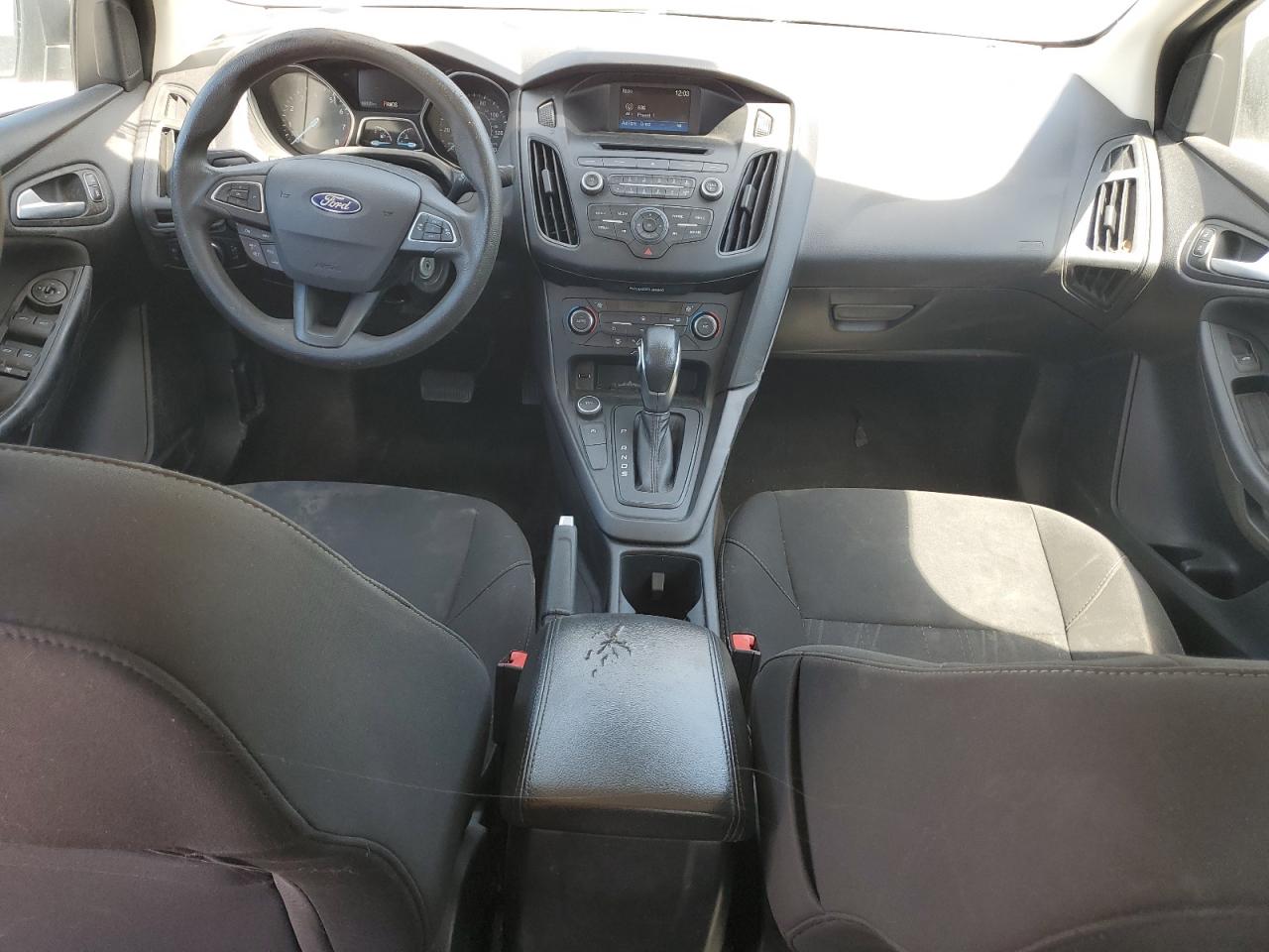 1FADP3FE6HL283814 2017 Ford Focus Se