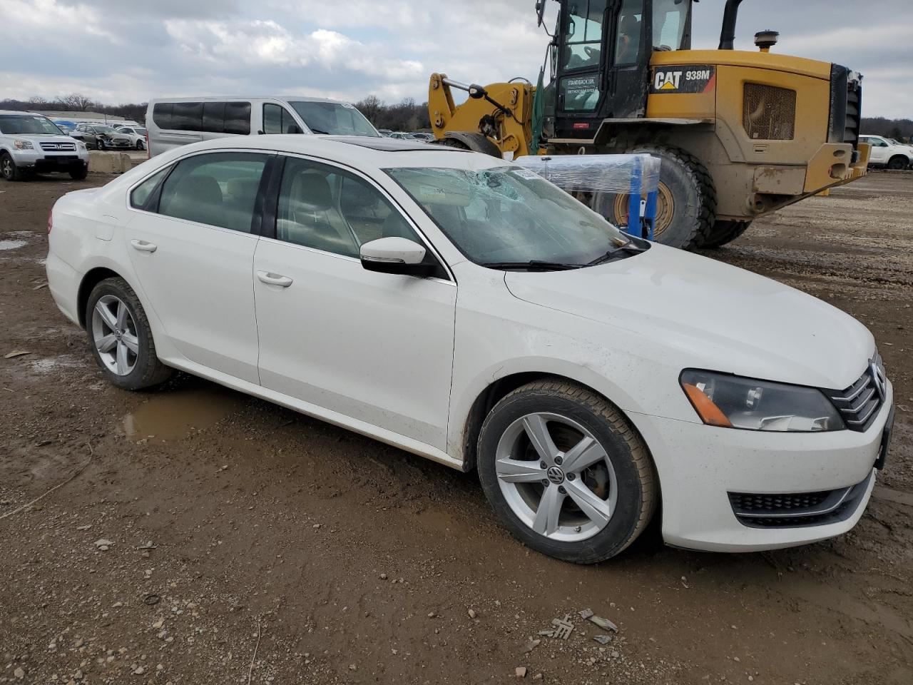 Lot #2909838998 2013 VOLKSWAGEN PASSAT SE