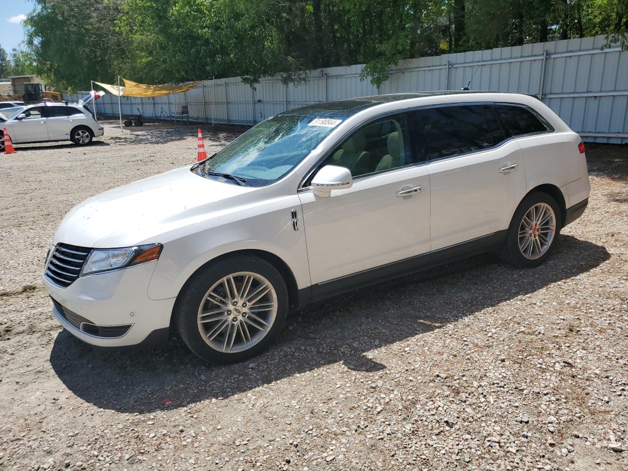 2LMHJ5AT8JBL01122 2018 Lincoln Mkt