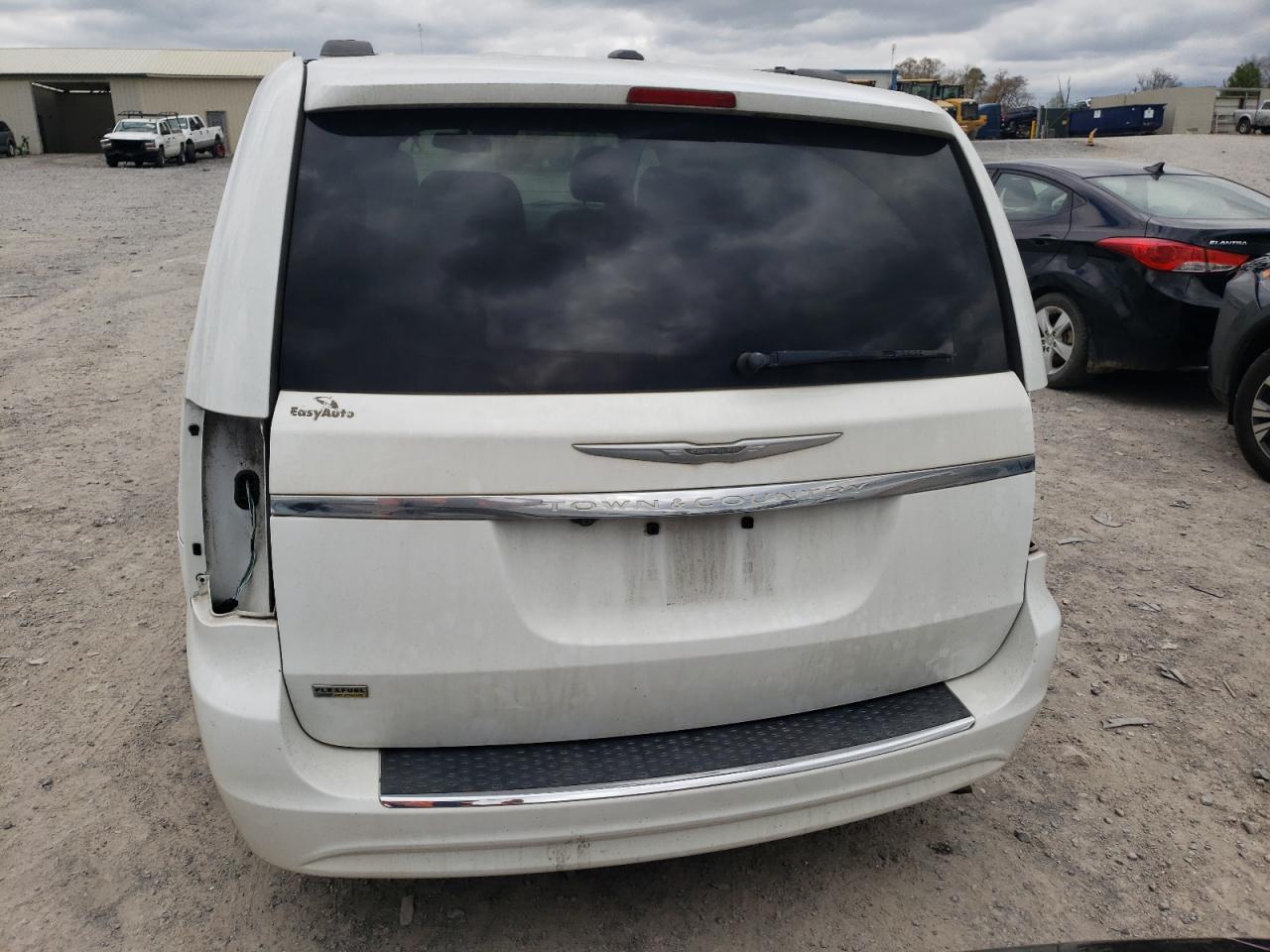 2C4RC1BG0ER439601 2014 Chrysler Town & Country Touring