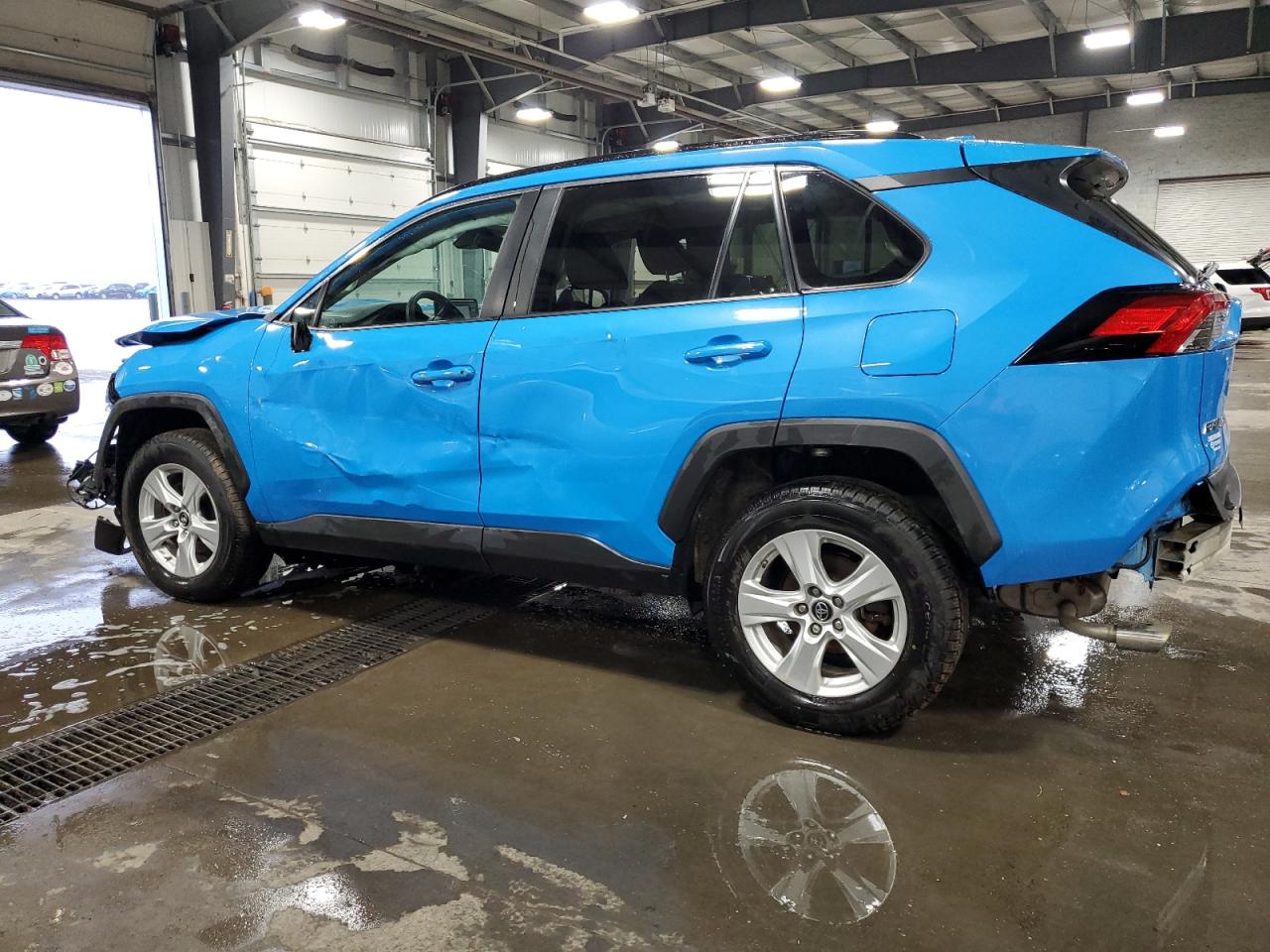 2019 Toyota Rav4 Xle vin: 2T3P1RFV7KW082441