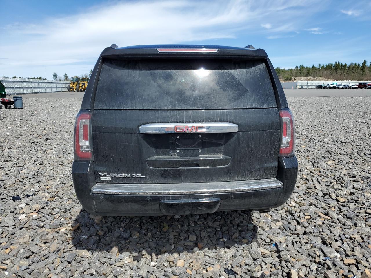 1GKS2HKJ6KR208538 2019 GMC Yukon Xl Denali