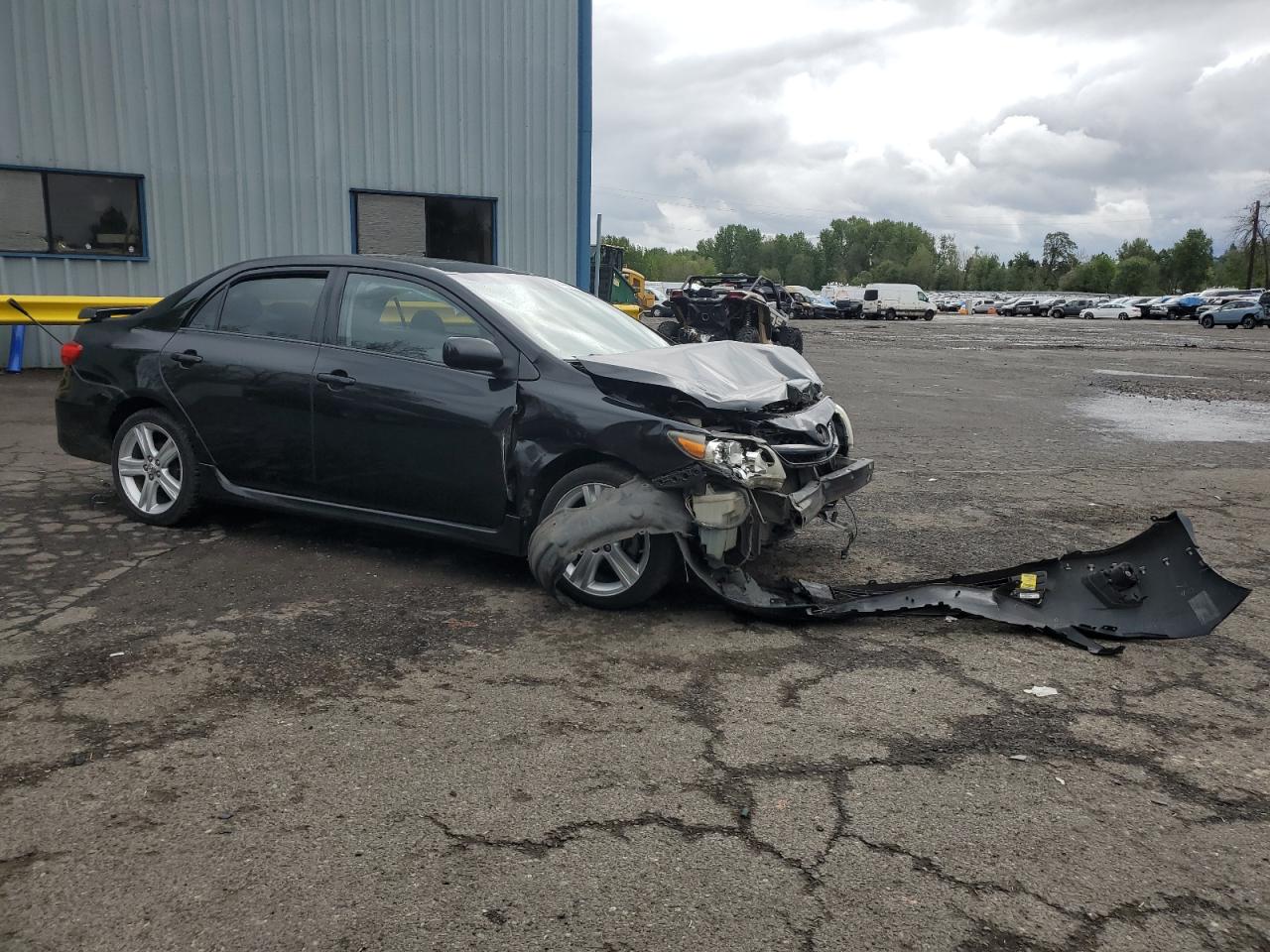 5YFBU4EE2DP119270 2013 Toyota Corolla Base