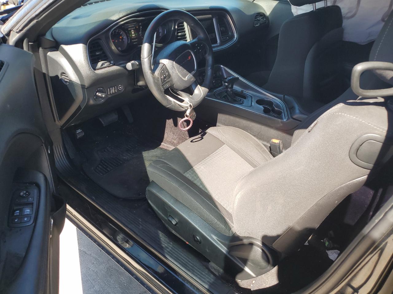 2C3CDZAG4JH118958 2018 Dodge Challenger Sxt