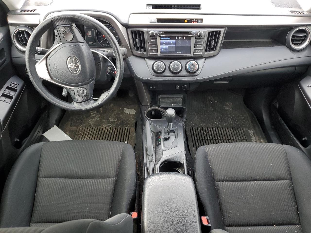 JTMBFREV6HJ106295 2017 Toyota Rav4 Le