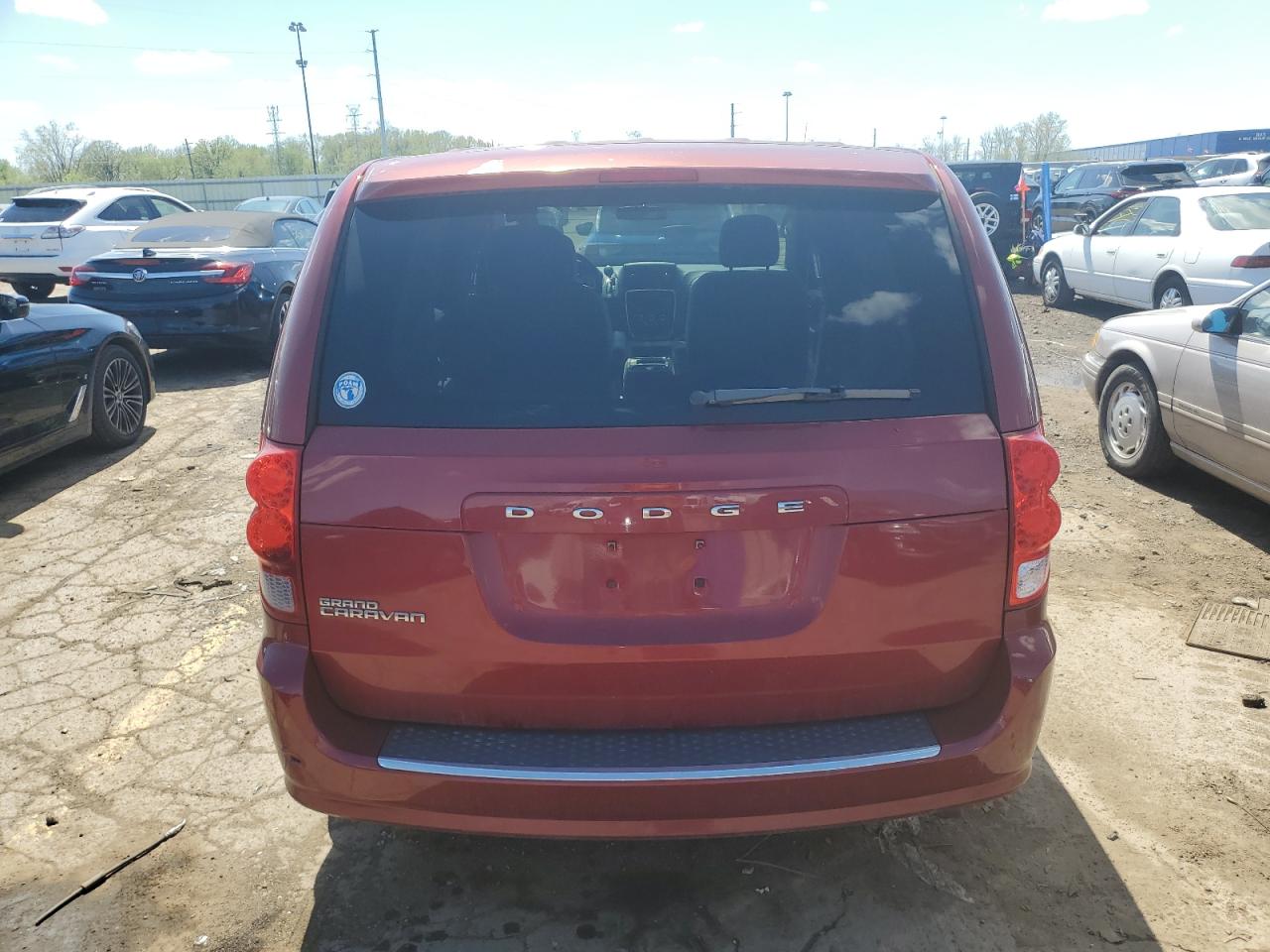 2D4RN3DG1BR611880 2011 Dodge Grand Caravan Mainstreet