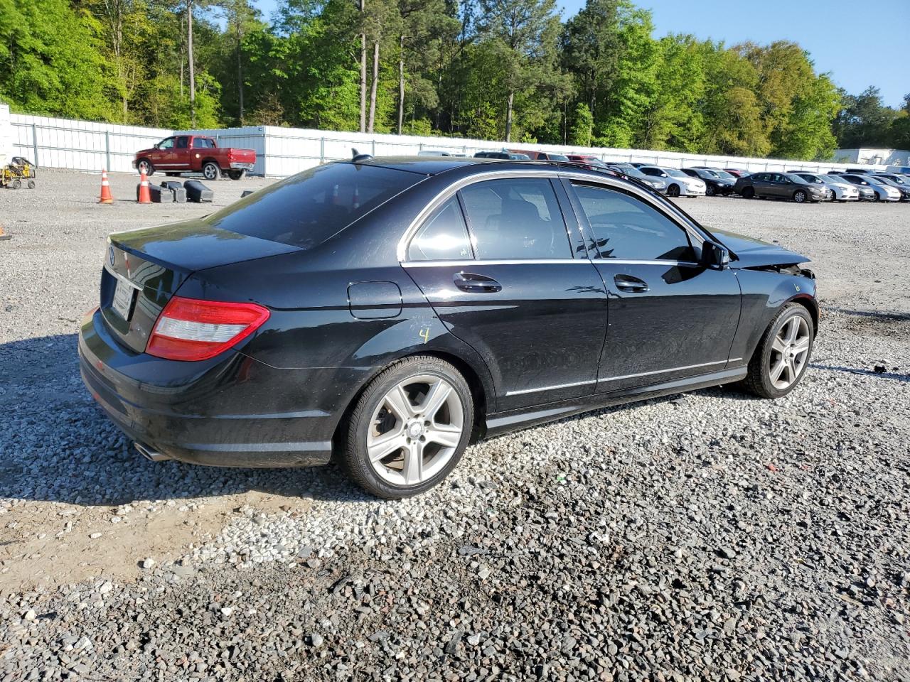 WDDGF5EB7BA515326 2011 Mercedes-Benz C 300