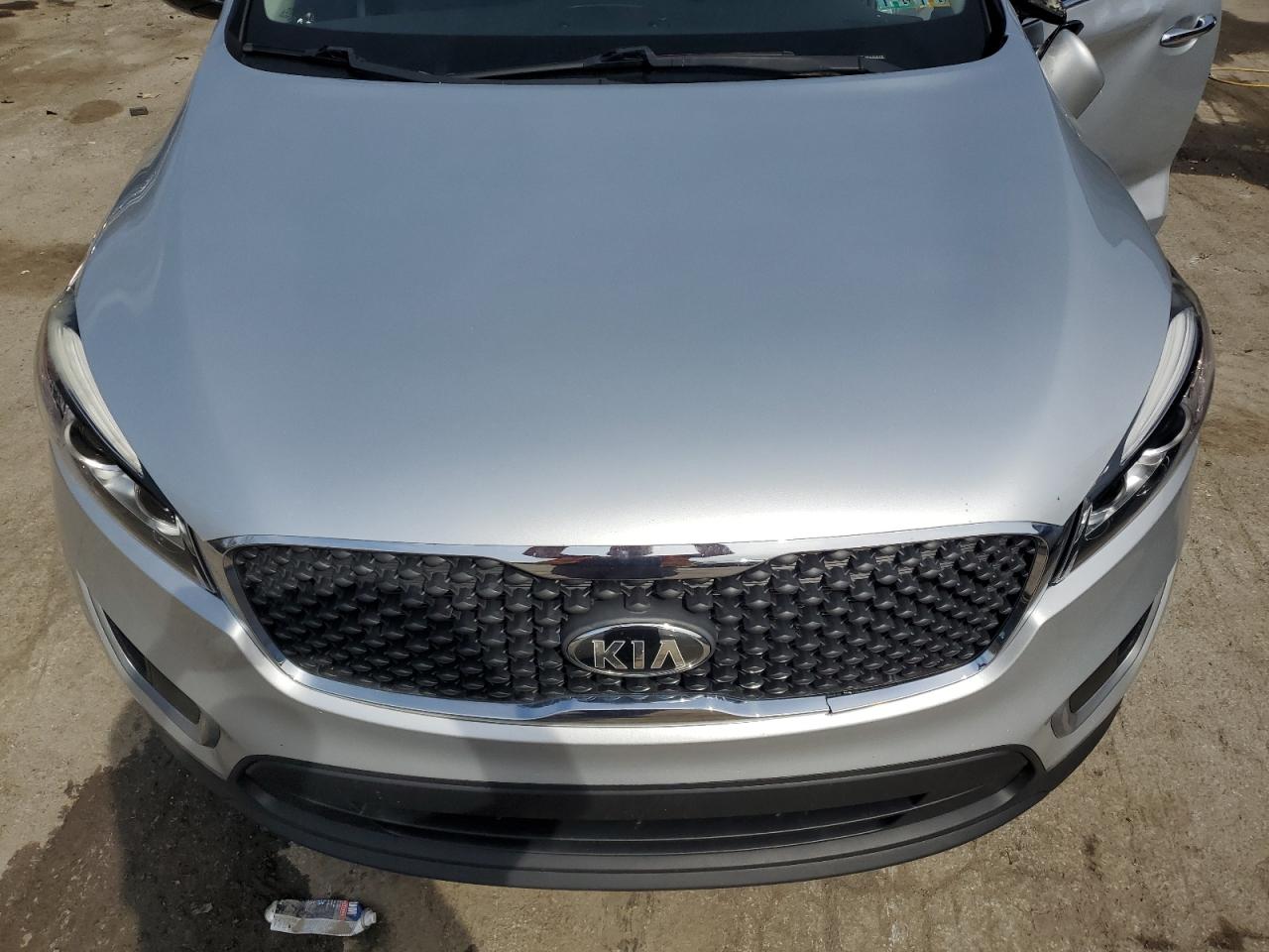 5XYPGDA34JG362726 2018 Kia Sorento Lx