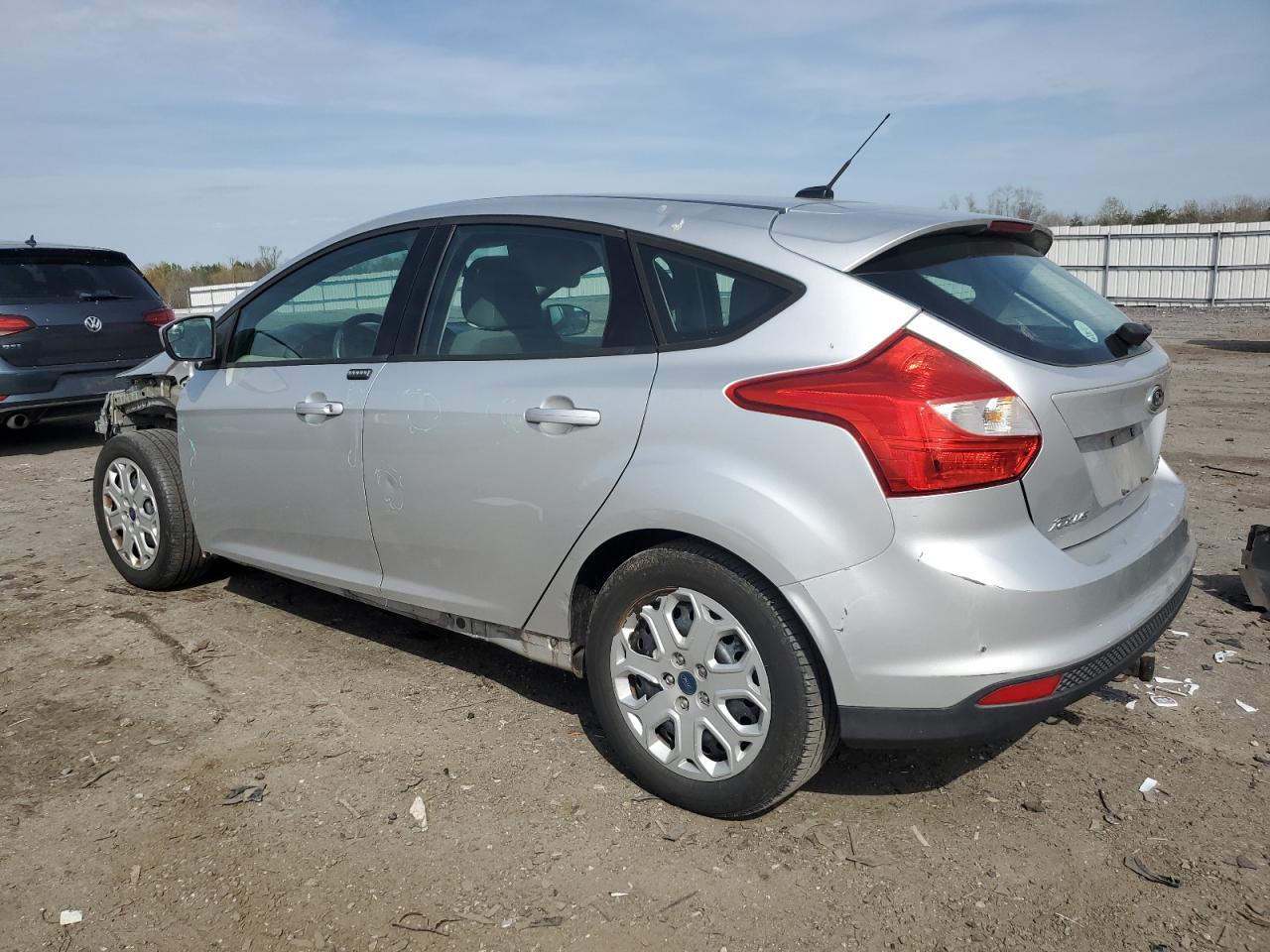 1FAHP3K2XCL457163 2012 Ford Focus Se