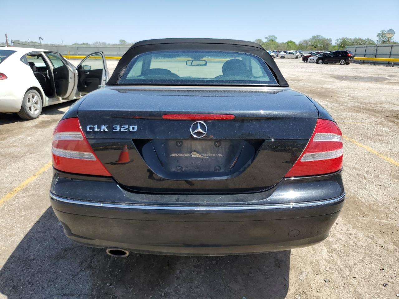 WDBTK65G54T018397 2004 Mercedes-Benz Clk 320