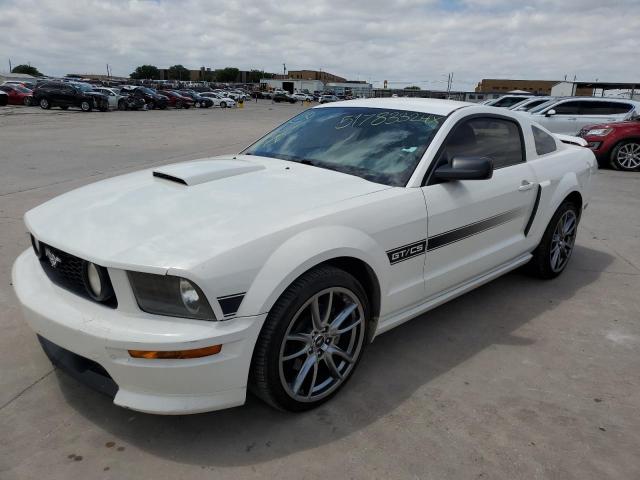 FORD MUSTANG GT