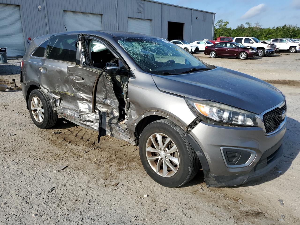 5XYPG4A37GG053972 2016 Kia Sorento Lx