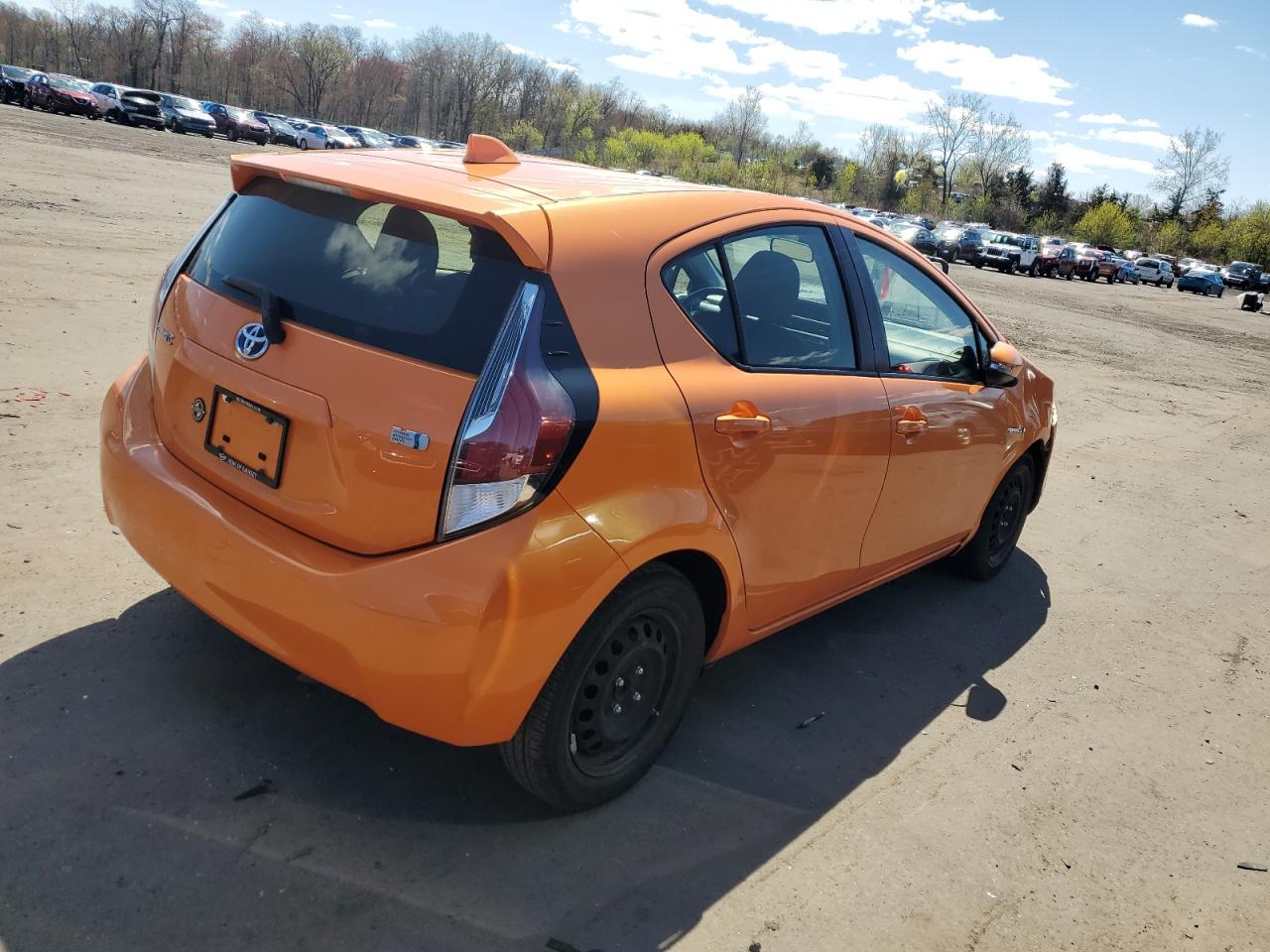 JTDKDTB32F1087182 2015 Toyota Prius C