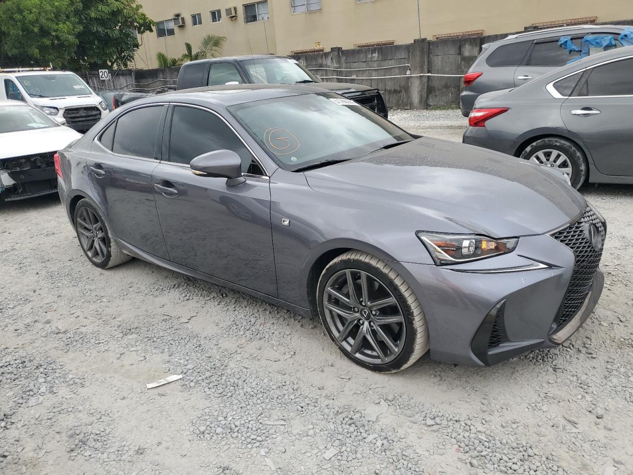 JTHC81D23J5029907 2018 Lexus Is 300