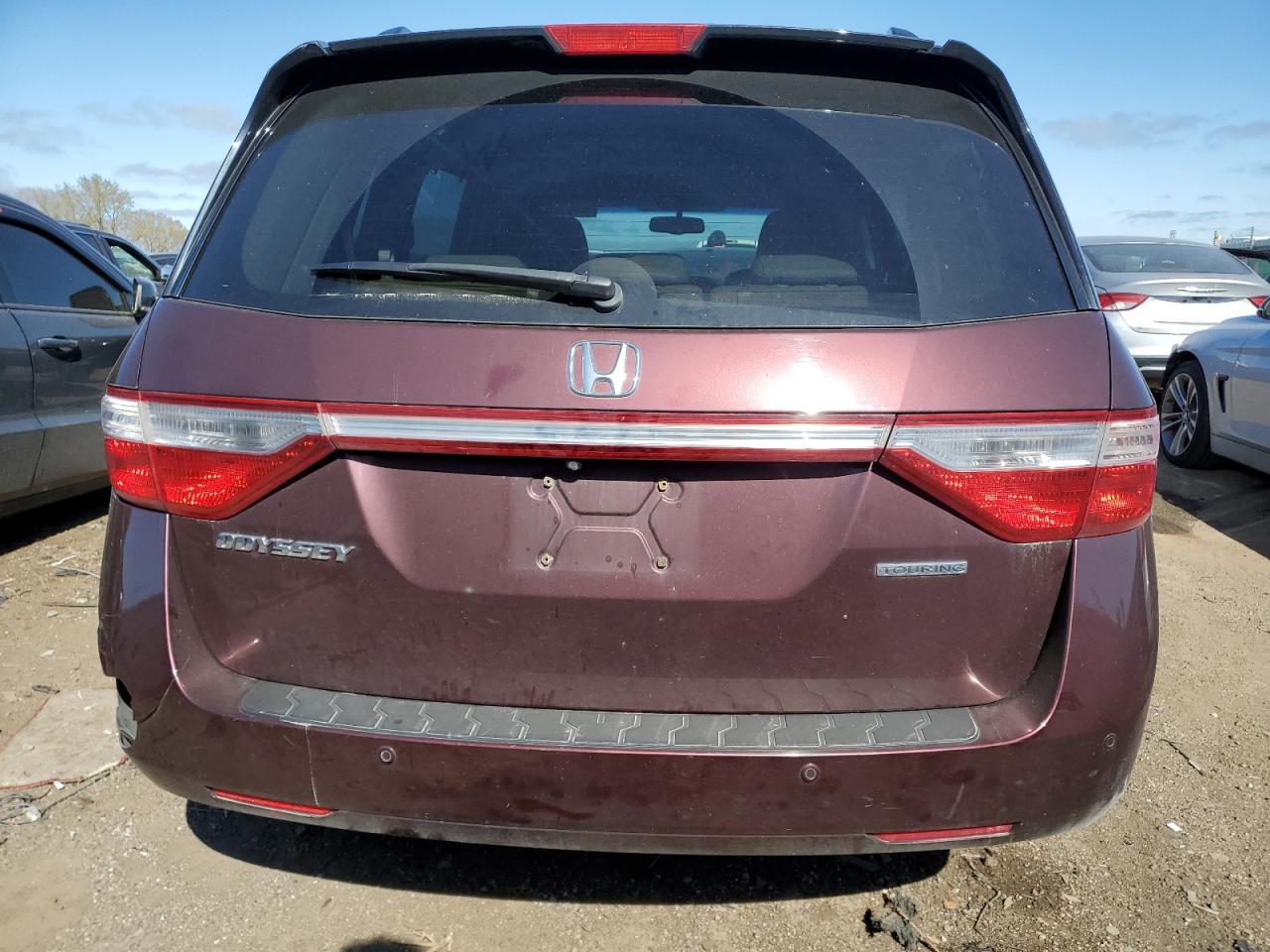 5FNRL5H90CB112530 2012 Honda Odyssey Touring