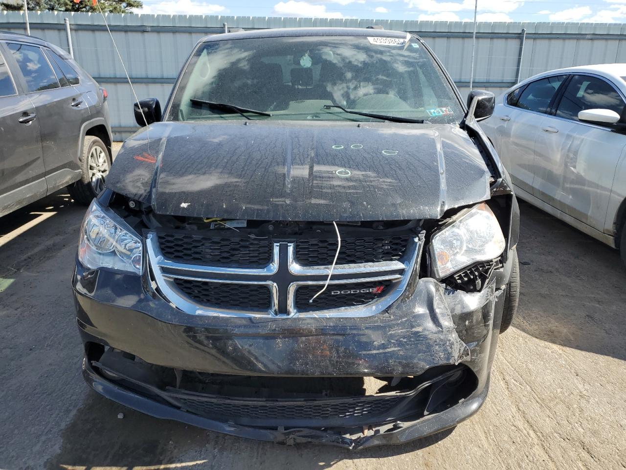 2C4RDGCGXJR264086 2018 Dodge Grand Caravan Sxt