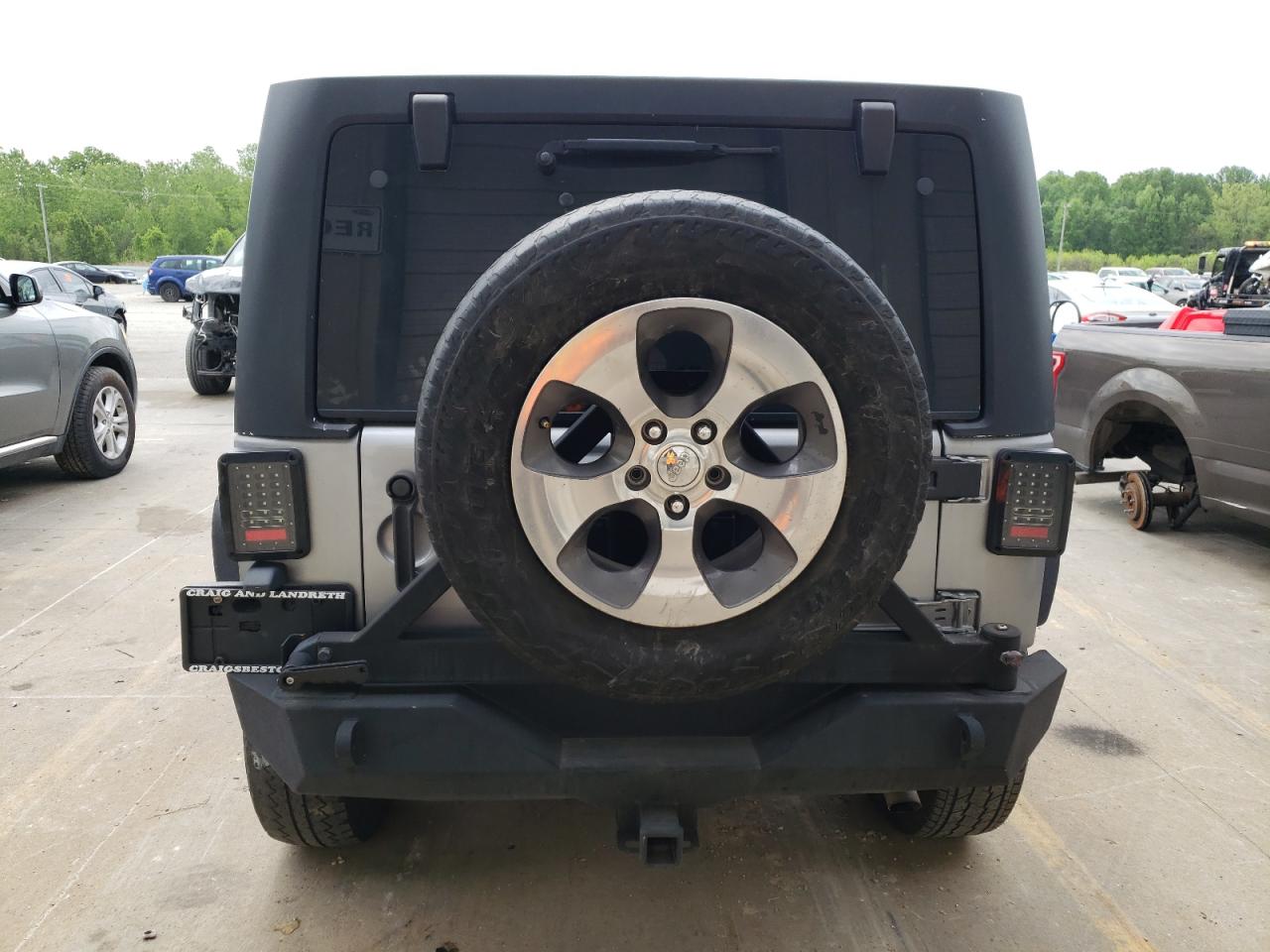 1C4HJWEG0HL638428 2017 Jeep Wrangler Unlimited Sahara