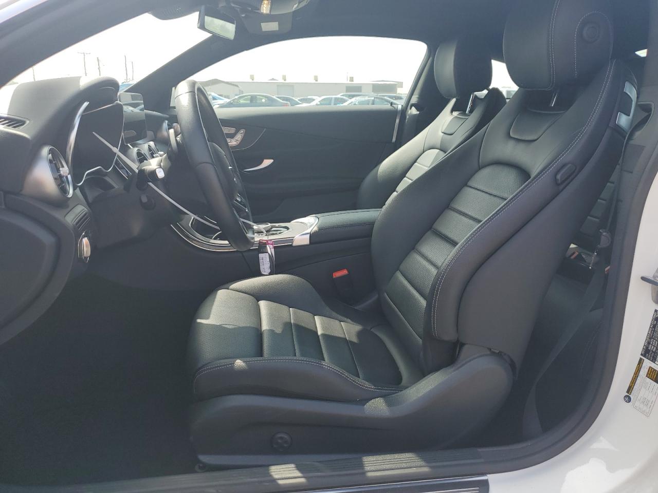 W1KWJ8DB3PG119864 2023 Mercedes-Benz C 300