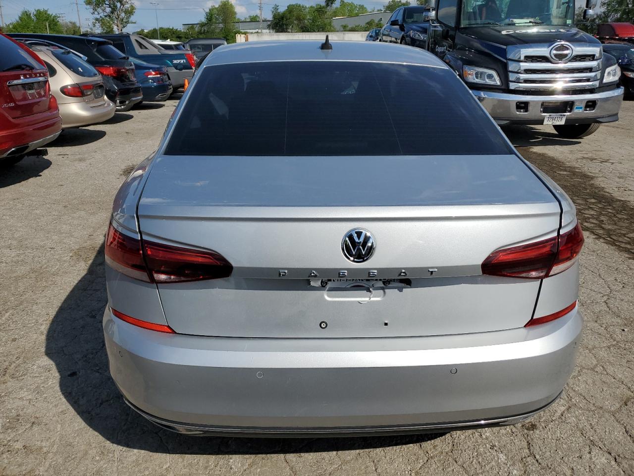 1VWCA7A35LC005982 2020 Volkswagen Passat Sel