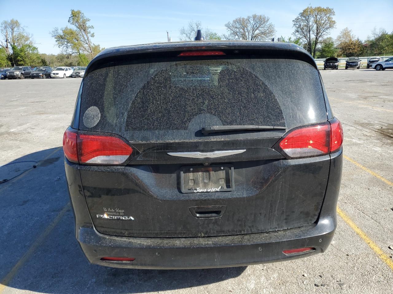 2017 Chrysler Pacifica Lx vin: 2C4RC1CG5HR502808