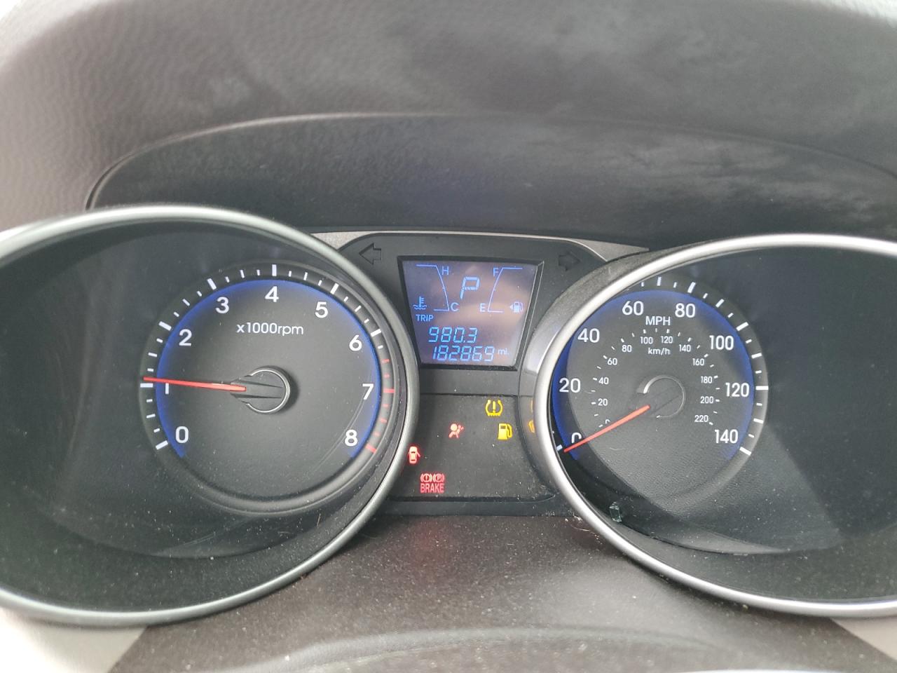 KM8JU3AC5CU374972 2012 Hyundai Tucson Gls