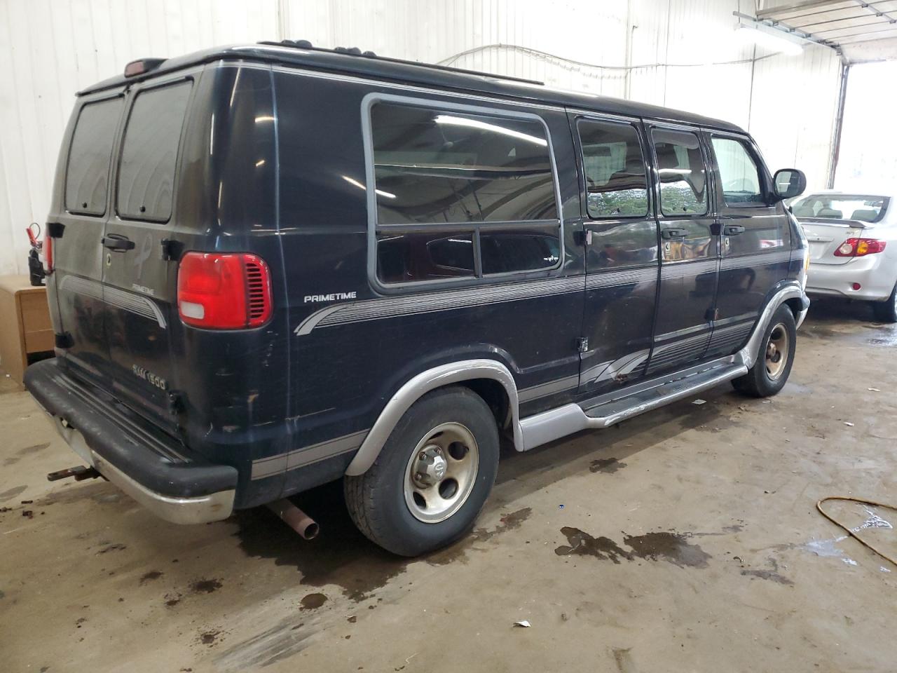 2B6HB11Y9XK507788 1999 Dodge Ram Van B1500