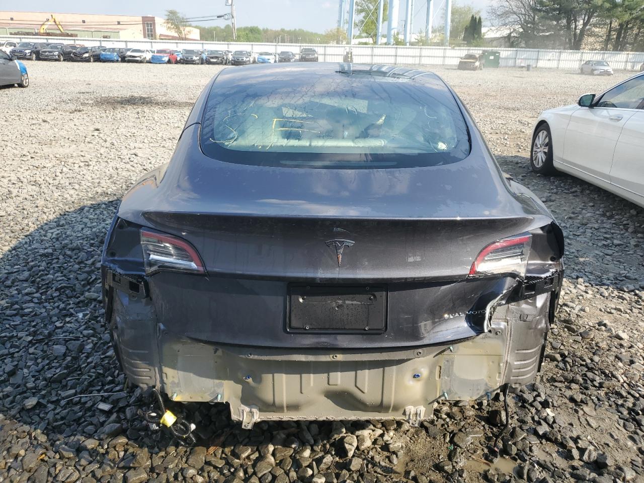 5YJ3E1EB3NF260318 2022 Tesla Model 3