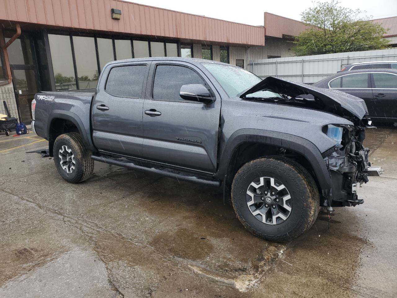 2022 Toyota Tacoma Double Cab vin: 3TMCZ5AN8NM527721