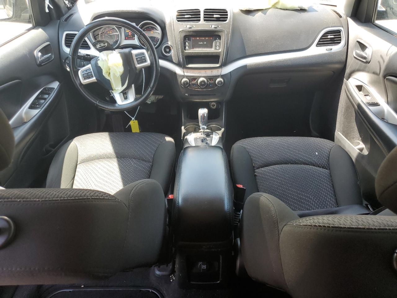 3C4PDCBBXKT833619 2019 Dodge Journey Se