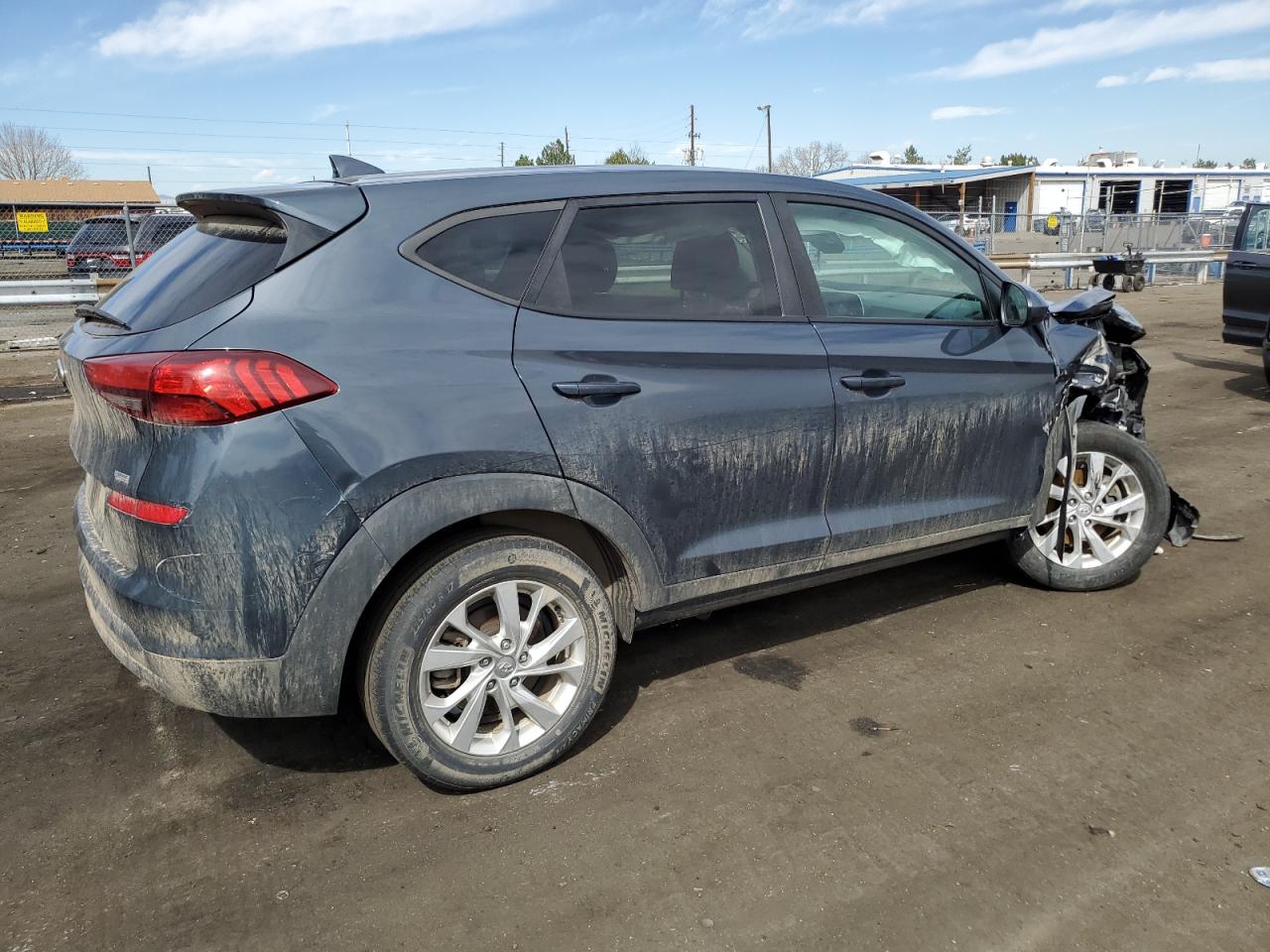 KM8J2CA43KU872665 2019 Hyundai Tucson Se