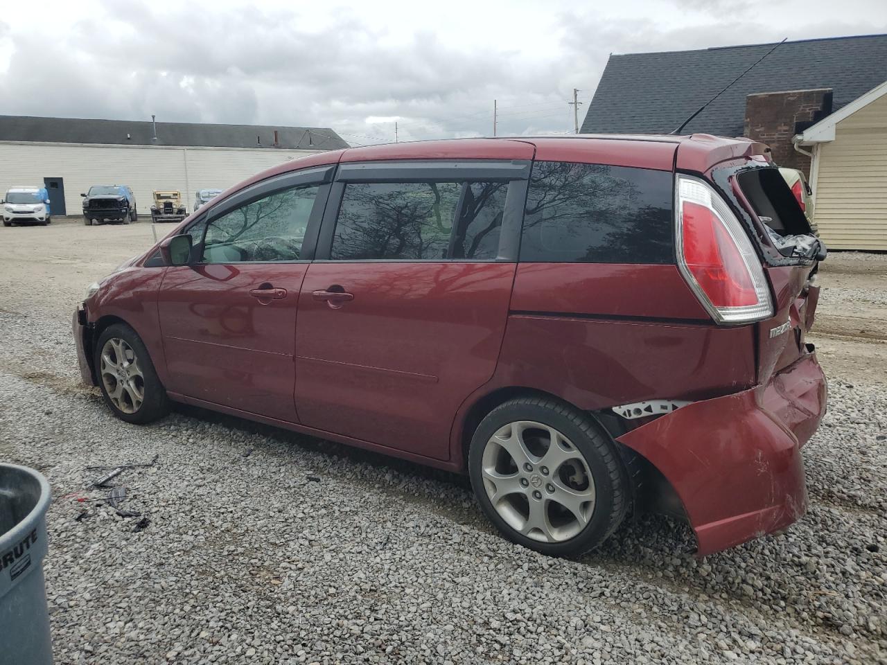 JM1CR2W38A0387608 2010 Mazda 5