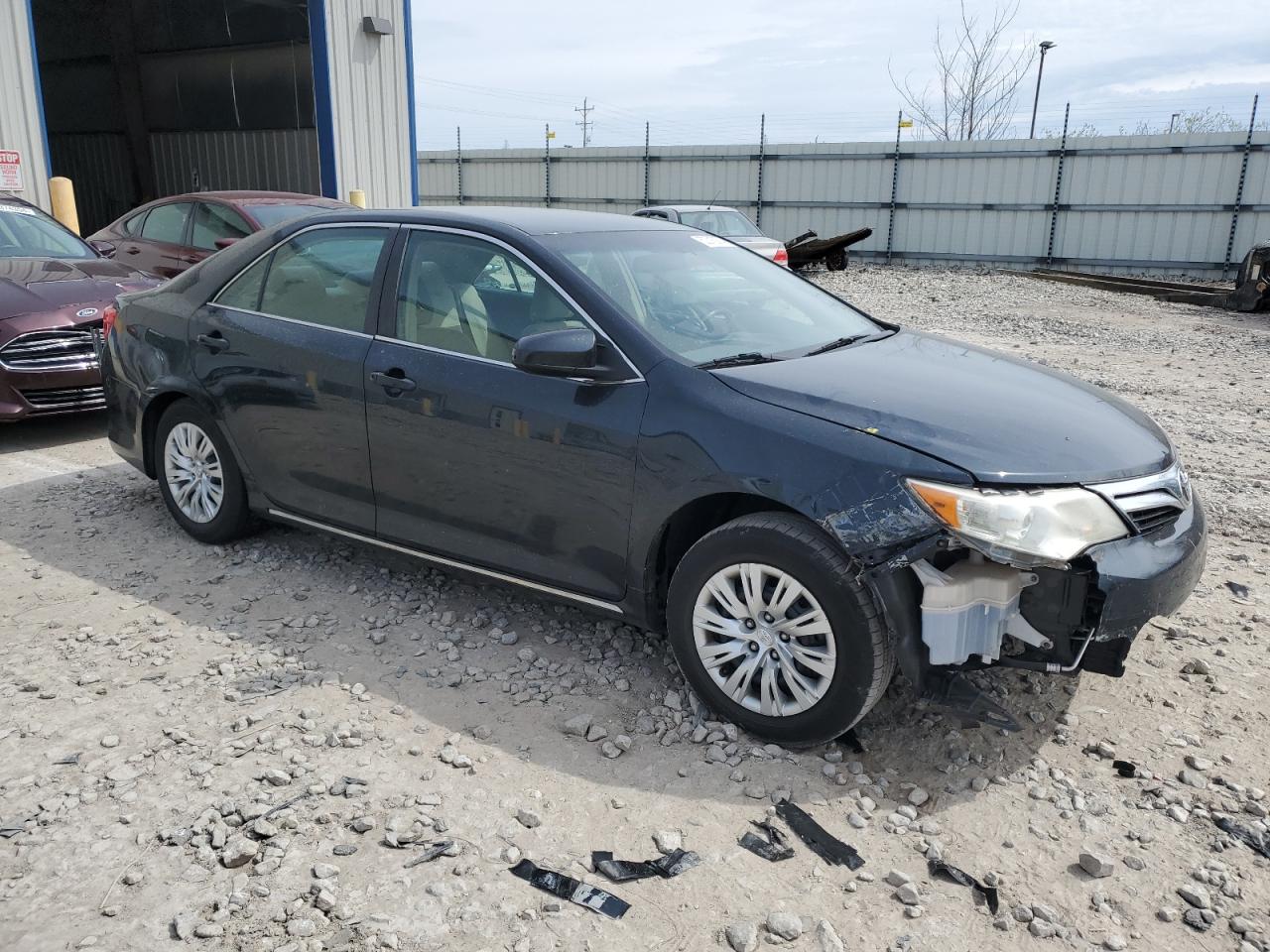 4T4BF1FK1ER439392 2014 Toyota Camry L