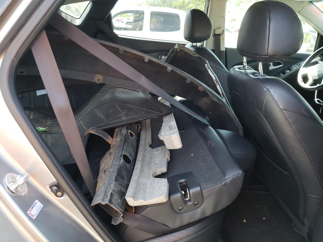 KM8JU3AC6DU667121 2013 Hyundai Tucson Gls