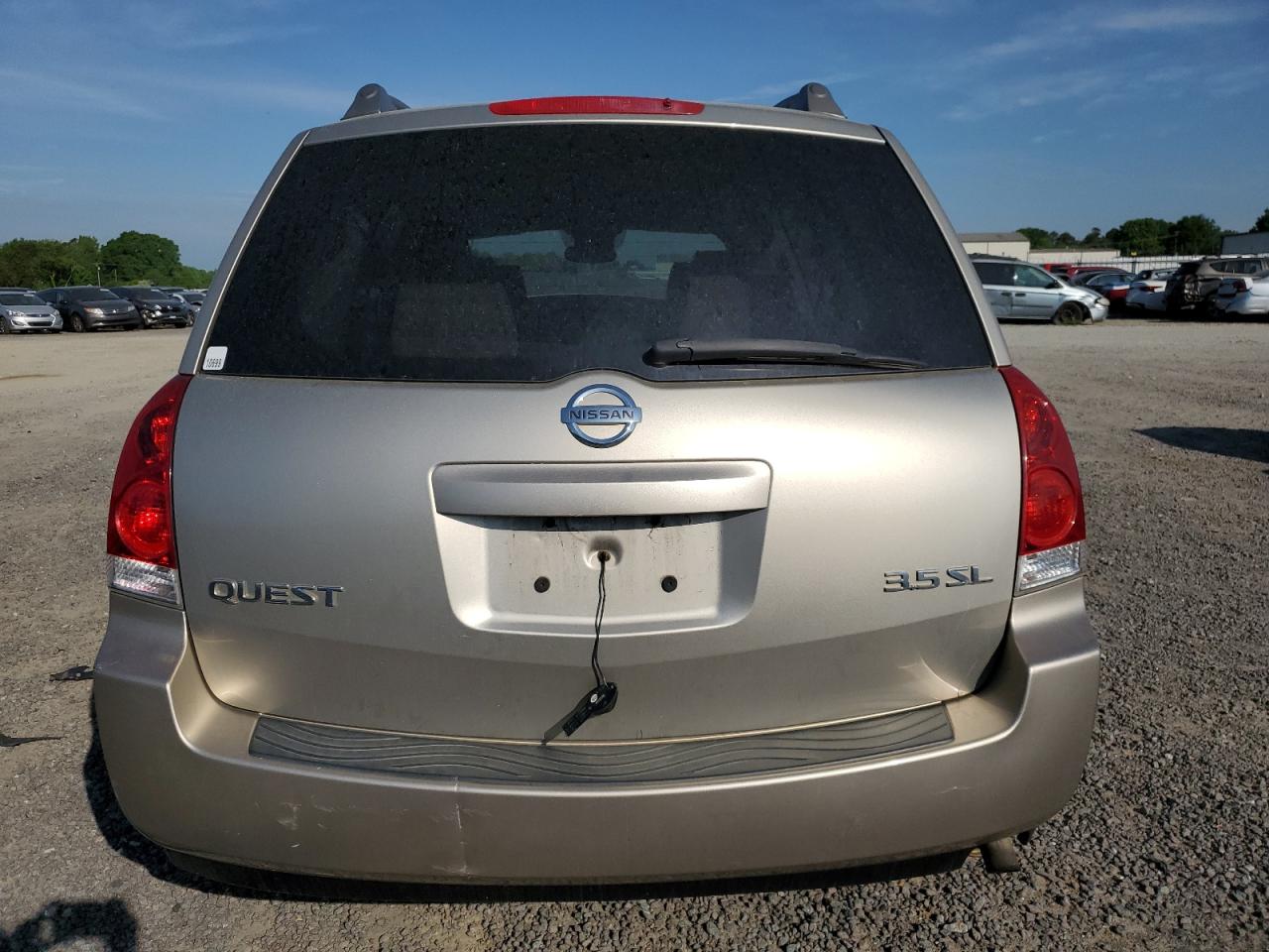 5N1BV28U04N322347 2004 Nissan Quest S