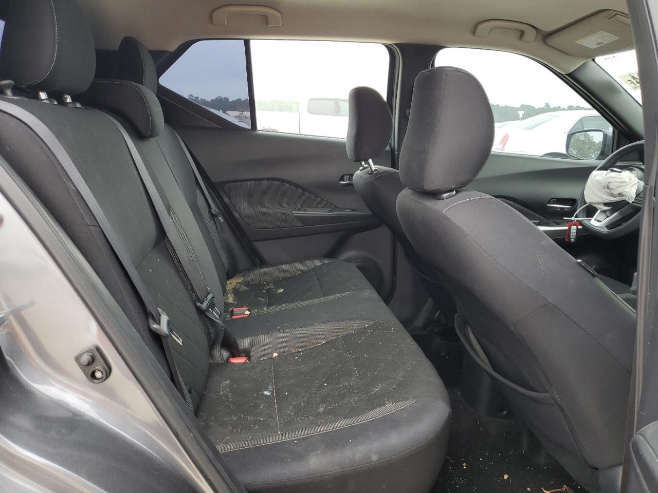 3N1CP5CU5KL552865 2019 Nissan Kicks S