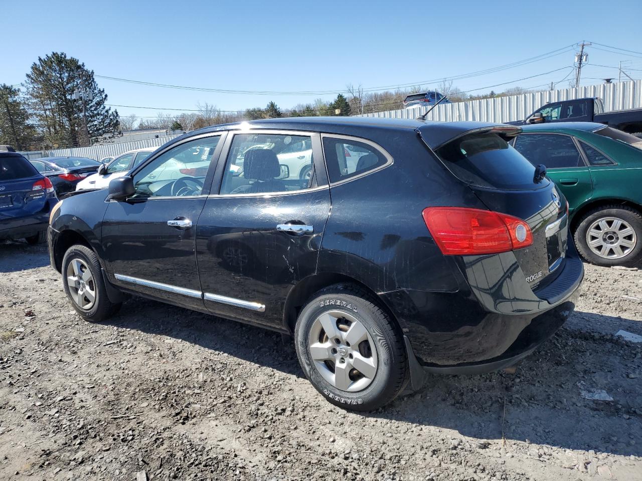 JN8AS5MV4BW252906 2011 Nissan Rogue S