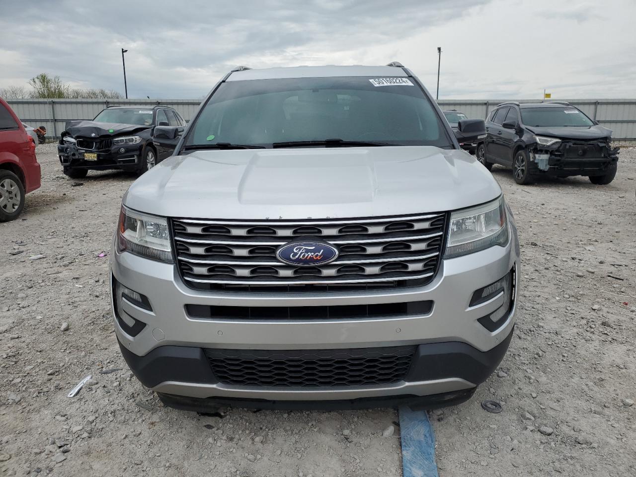 2016 Ford Explorer Xlt vin: 1FM5K7DH9GGC15852