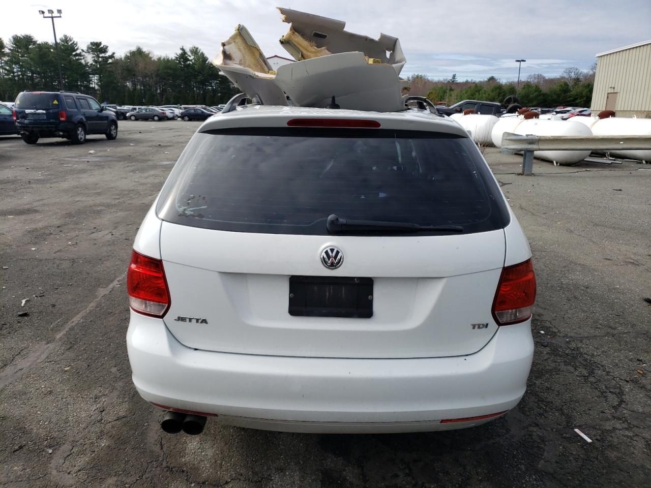 3VWPL7AJ3EM610286 2014 Volkswagen Jetta Tdi