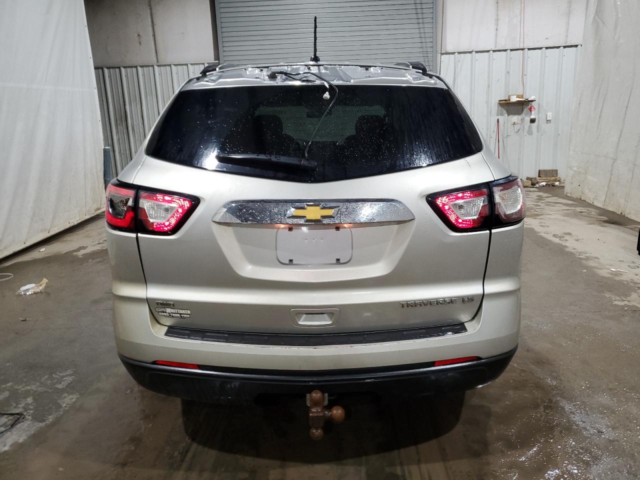 2015 Chevrolet Traverse Ls vin: 1GNKVFKD5FJ339456