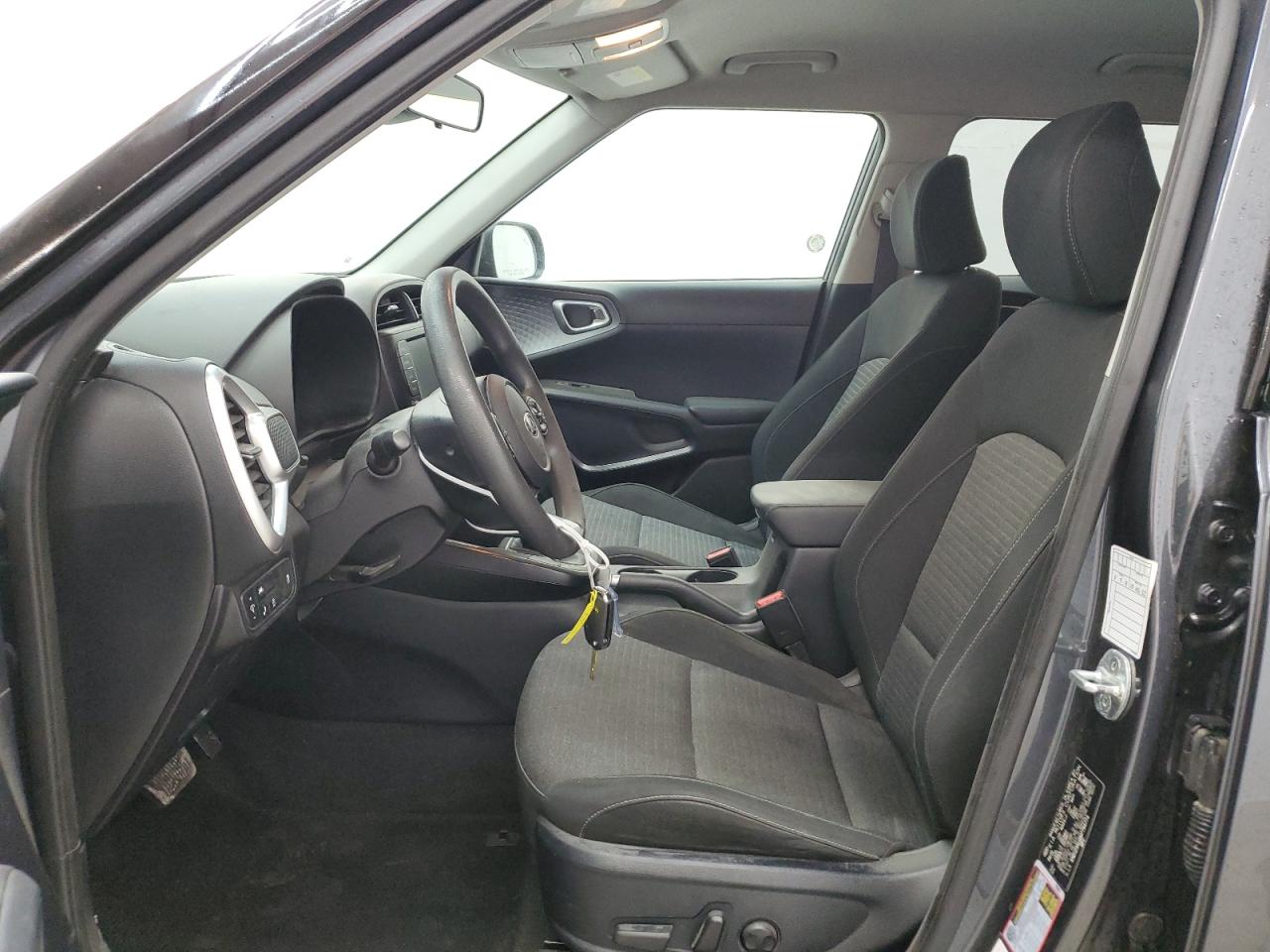 KNDJ23AU4M7794774 2021 Kia Soul Lx