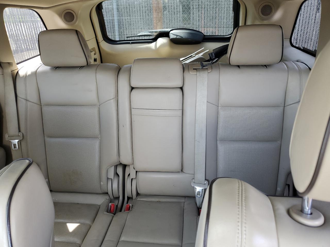 1J4RR6GG9BC745439 2011 Jeep Grand Cherokee Overland