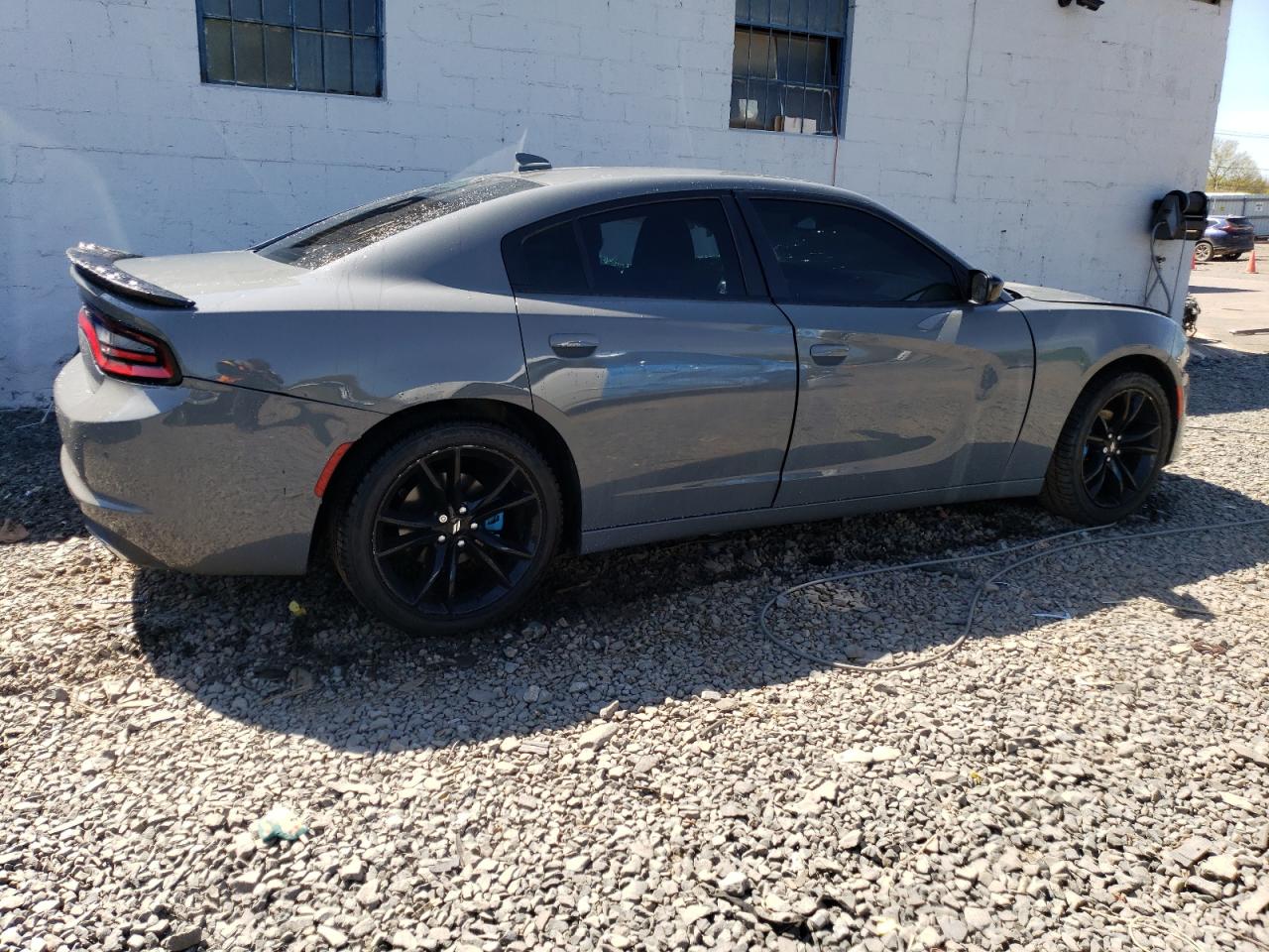 2C3CDXHGXHH537675 2017 Dodge Charger Sxt