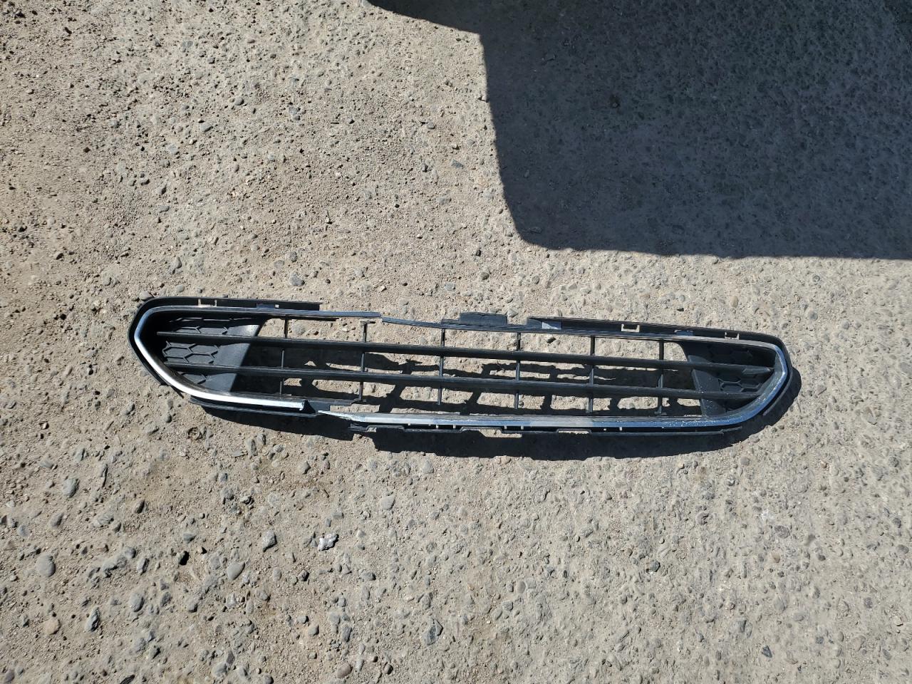 3FAHP0HA0BR201353 2011 Ford Fusion Se