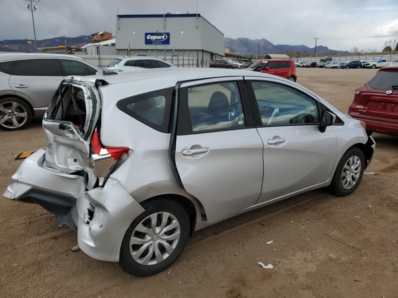 3N1CE2CP0JL352621 2018 Nissan Versa Note S