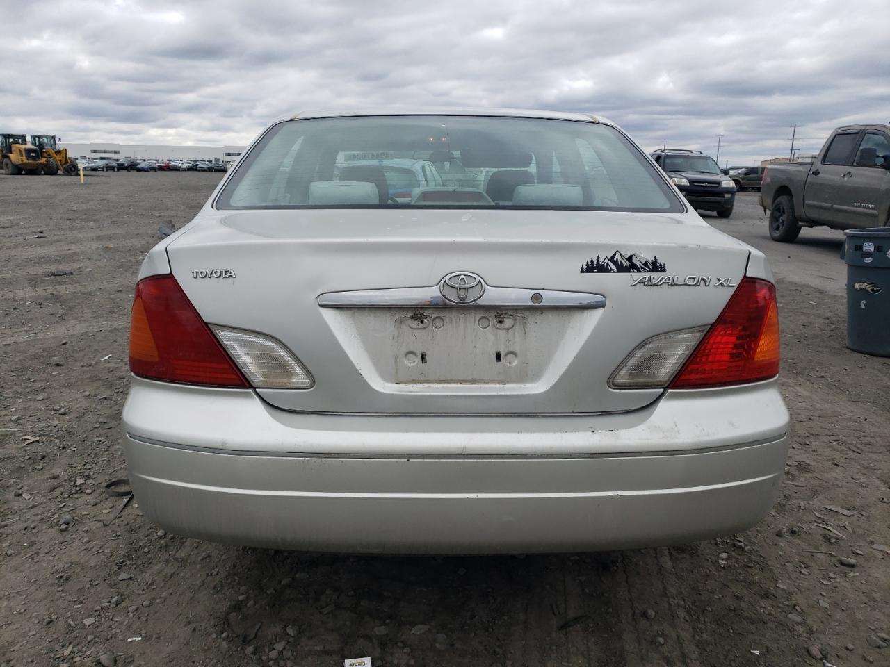 4T1BF28B02U223171 2002 Toyota Avalon Xl