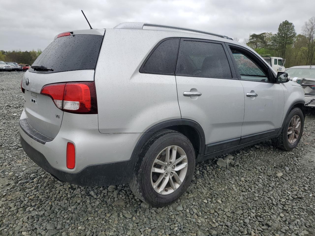 5XYKT4A73FG612053 2015 Kia Sorento Lx