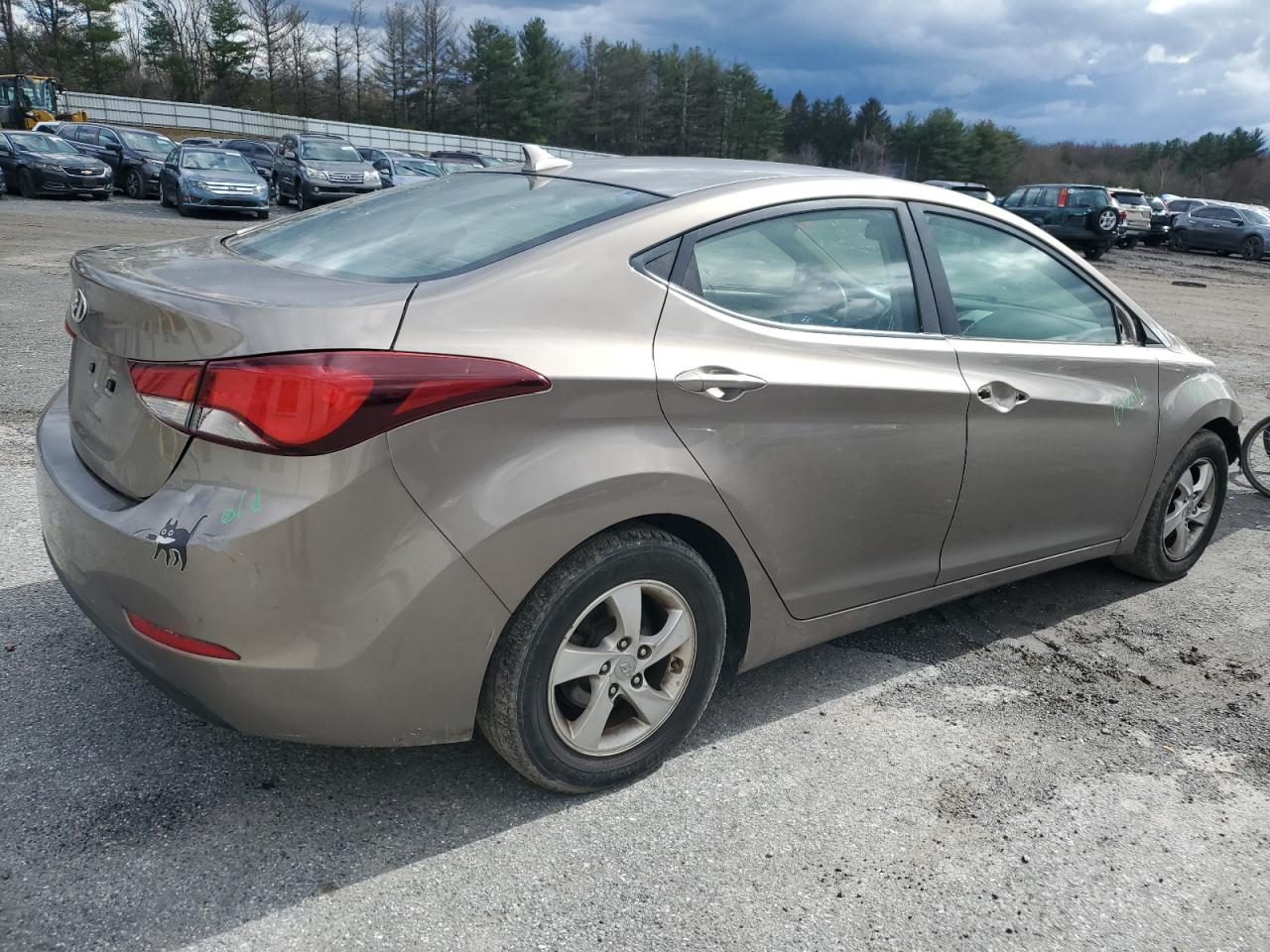 5NPDH4AE8EH516242 2014 Hyundai Elantra Se